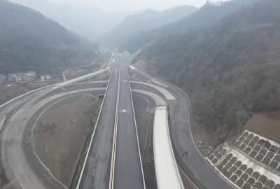 爐慈高速為沖刺年中通車(chē)！讓三峽到張家界快1.5小時(shí)以上